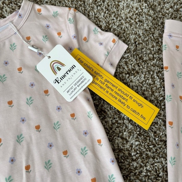 Emerson And Friends | Girl's Pink Floral Sweet Blooms Pajama Set Size 4/5T NWT - Picture 3 of 8